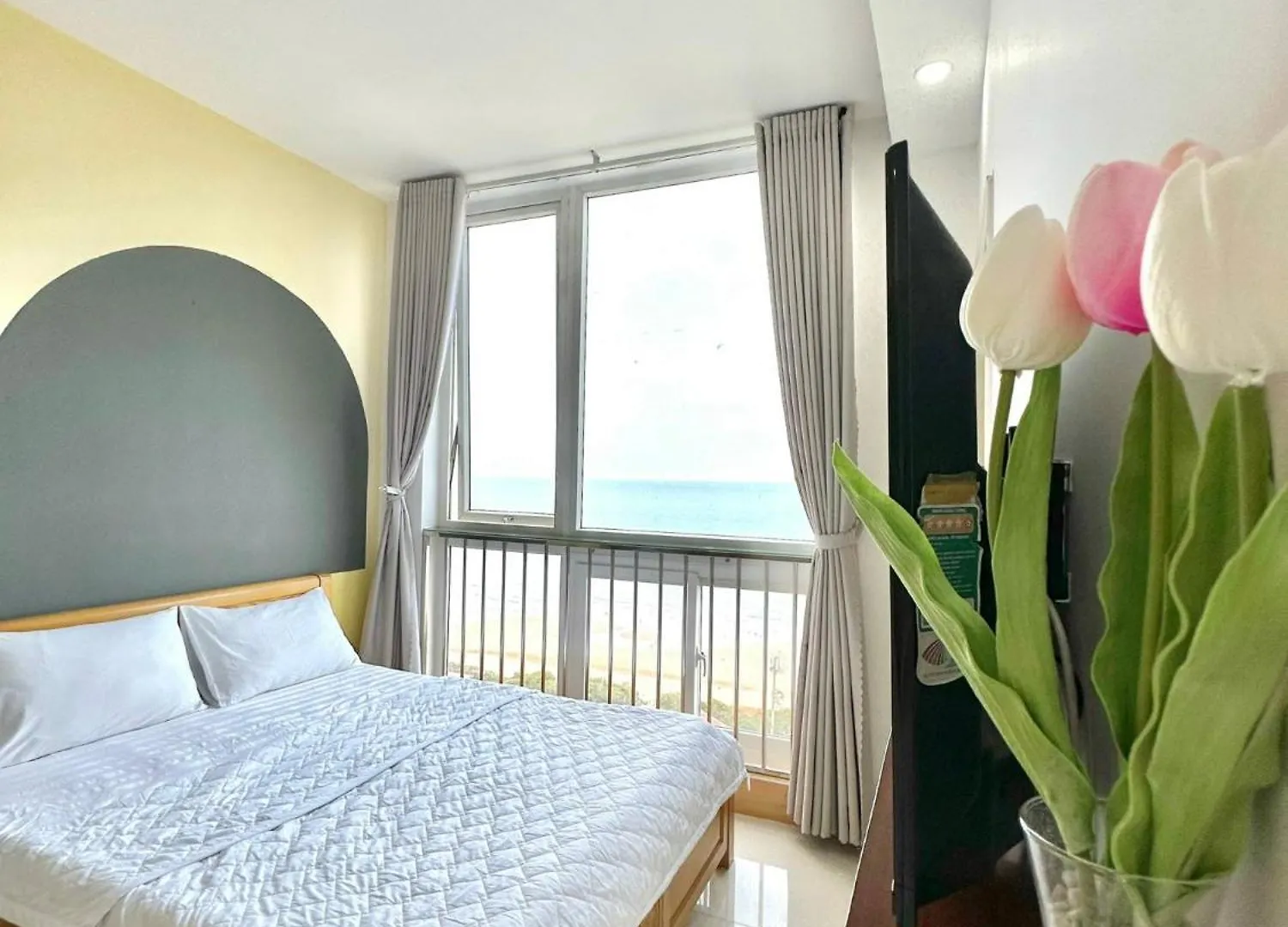 3 Phong View Bien-Can Ho Oasky Vung Tau Vietnám