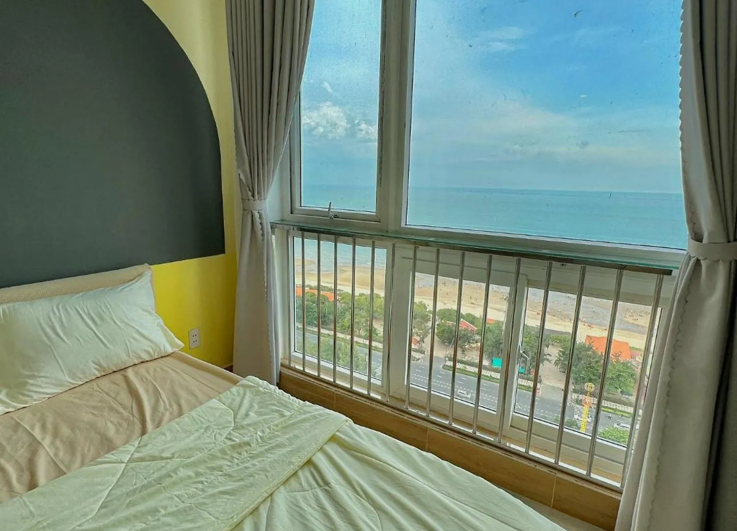 3 Phong View Bien-Can Ho Oasky Vung Tau Apartman