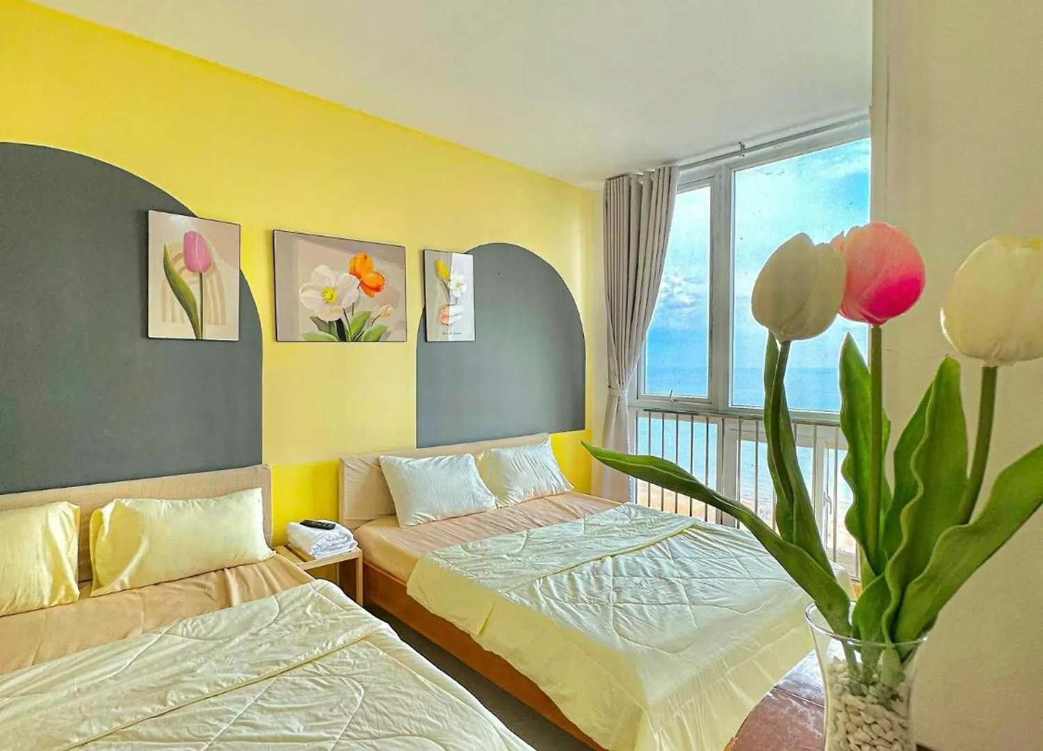 3 Phong View Bien-Can Ho Oasky Vung Tau 0*,